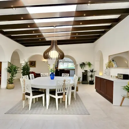 Albatros Cleverdetails, Vilamoura, Private Pool And Jacuzzi Вилла Виламура
