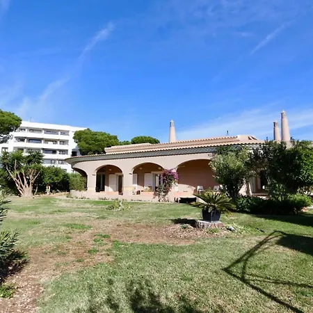 Albatros Cleverdetails, Vilamoura, Private Pool And Jacuzzi Вилла Виламура